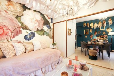 【9~12名専用】京橋駅徒歩4分💐お花いっぱいの甘×辛パーティスペース🎉 - Loff room