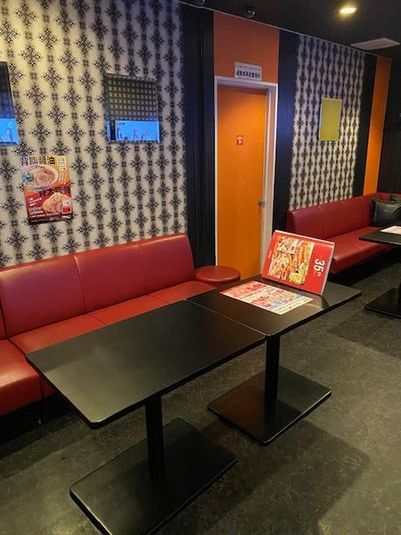 《9～10名用》カラオケルーム【サイズL】 - カラオケ ビッグエコー高松フェリー通り店