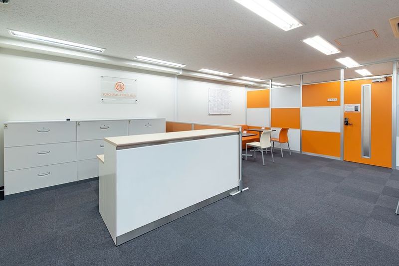 4名会議室 - 横浜アントレサロン