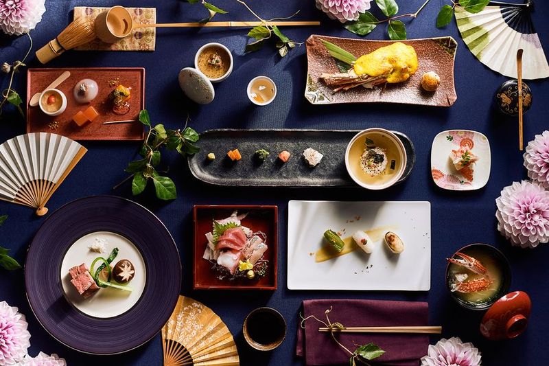 非日常の時間を過ごすゲストのためのプライベートリゾート - CREARGE RESORT