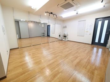 ・ダンスフロア - STUDIOFLAG横浜1号店の室内の写真