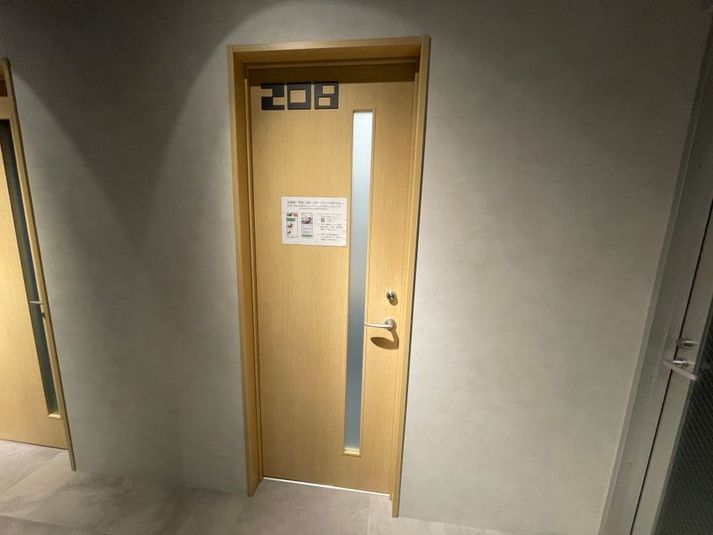 208個室（鍵付き完全個室）　1時間 - COMOL 千舟町 松山