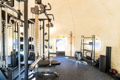 可変式ダンベル（1kg～24kg） - roobby-fit 不動前 トレーニングルーム（roobby-fit 不動前 room1）の室内の写真