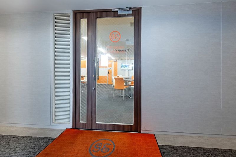 6名会議室 - 横浜アントレサロン