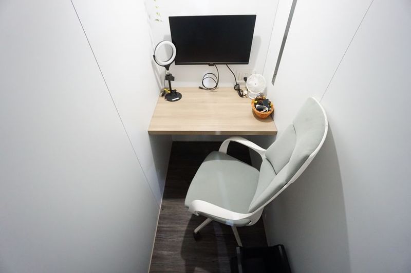 ワークブース茨木市駅前No.2 - 【ワークブース茨木市駅前】