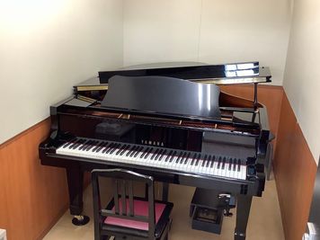 ヤマハミュージック直営教室！【地下鉄浄心駅徒歩10分】グランドピアノが弾けるお部屋です♪ - 名古屋ウエストセンター
