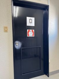 Dance Studio CRESCENT ヒール使用可能な商用OKのレンタルスタジオの入口の写真