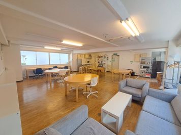 左奥から撮影 - GARAGE AKIHABARA 貸し会議室GARAGE AKIHABARAの室内の写真