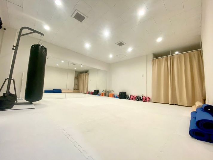 ヨガ＆ピラティススタジオWellbest上野毛店 上野毛のレンタルスペースの室内の写真