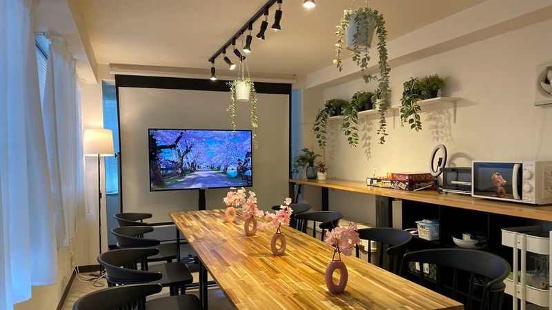 パーティ・撮影・収録・ボードゲーム・推し活・会議［〜12名］ - Colormell（カラメル）渋谷新南口1号店