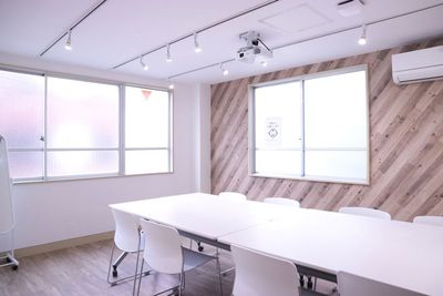 GOKEI WORK SPACE上野駅すぐ/ワンフロア貸切 GOKEI WORK SPACE 「Ease (イーズ)」上野の室内の写真