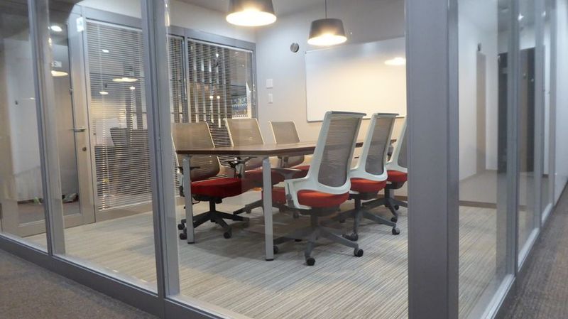 ミーティングルーム - ビステーション新横浜