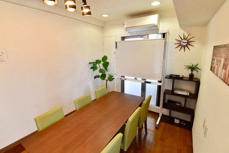 貸し会議室 - エキチカ会議室リーフ