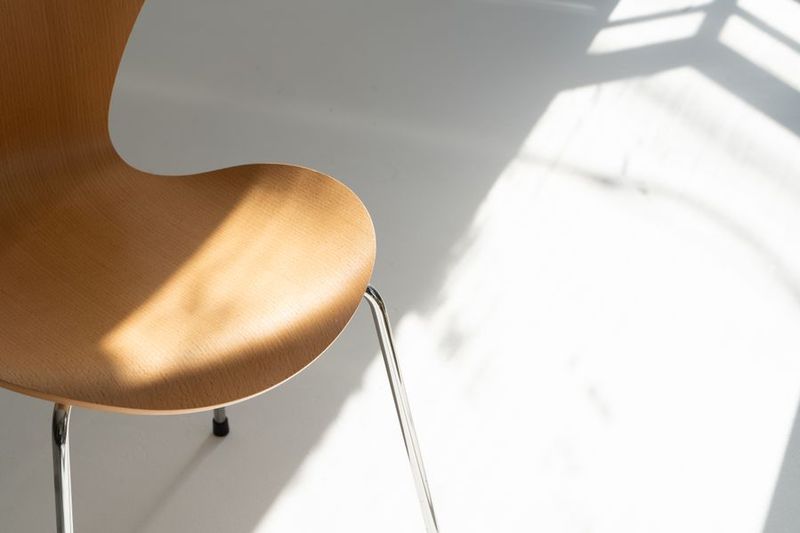 自然光の入る90平米の広々したスタジオ。機材の無料貸出しも充実 - CAMOME STUDIO