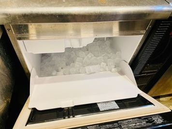 カラオケバー 音色 上野広小路 カラオケバー 音色 上野🎤カラオケ歌い放題🎶の設備の写真