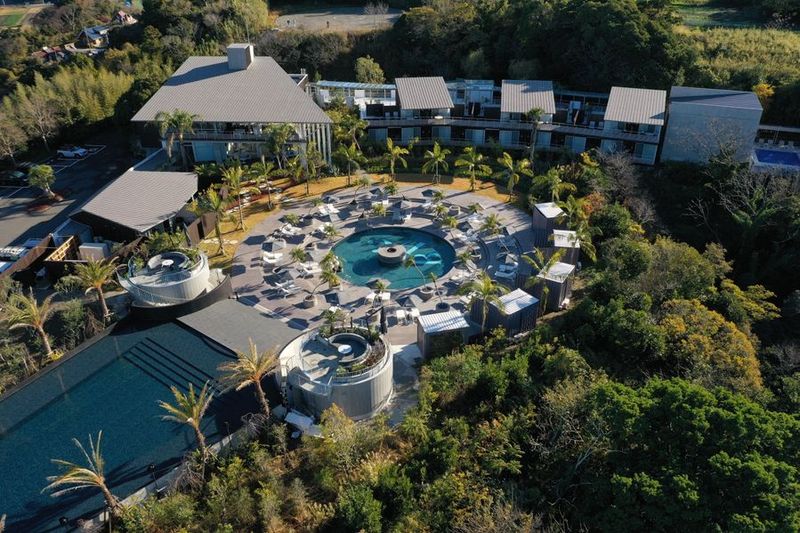 BOTANICAL POOL CLUB - BOTANICAL POOL CLUB