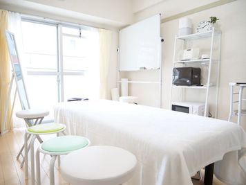 レンタルサロンLiLi 藤沢 レンタルサロンLiLi 藤沢 藤沢駅5分 完全個室型サロンの室内の写真