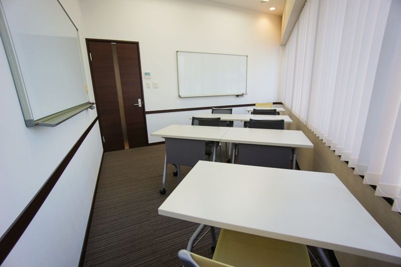 第1会議室【室料30%オフ】  - 名古屋会議室 名古屋伏見駅前店
