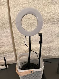 撮影用のライト・スマホスタンド・充電コードを完備 - ルービー不動前 スタジオ（ルービー 不動前 【room2】)の設備の写真