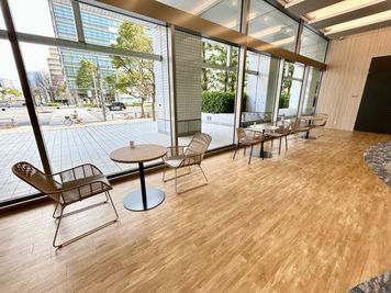 【共有スペース】 - TIME SHARING 勝どき 晴海トリトン X棟 Conference Room Ⅱ＋Ⅲ＋ラウンジの室内の写真