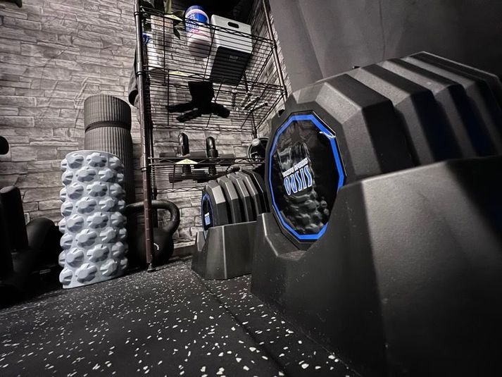 レンタルジム南森町 - レンタルジム南森町 R-plus Gym