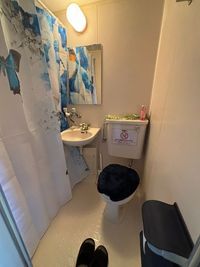 【お手洗い/トイレ】定期的に清掃しており、清潔に保っております。🧻🦢🚽 - shiro町田 町田駅で人気なレンタルスペース【shiro町田】の室内の写真