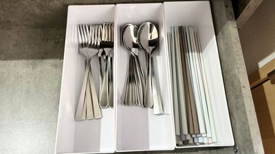 スプーン、フォーク、箸
 - 【曽根崎】東梅田4分✨デート💖誕生日会🎂推し活💖 2SN 東梅田4分💖誕生日会•推し活•デートの室内の写真