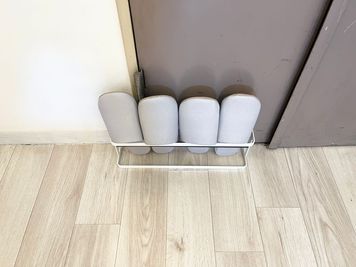 ・スリッパ2セット - STUDIOFLAG横浜4号店 STUDIOFLAG横浜4号店/マシンピラティスレンタルスタジオの室内の写真