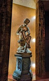 少女像 - カラオケclubNOVA 飲み放題プランありのパーティーイベントスペースNOVAの室内の写真