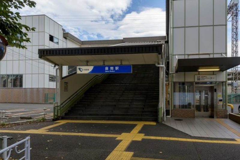 ZXY(ジザイ)座間 2号室 - ZXY 座間