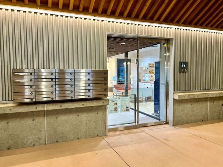 ☆小松駅直結の貸し会議室☆ミーティングルーム1 - Komatsu 九「CO-WORKING AREA」