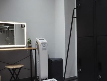 PREMIUM LIFE FITNESS市ヶ谷麹町店 完全個室レンタルジム/スタジオの室内の写真