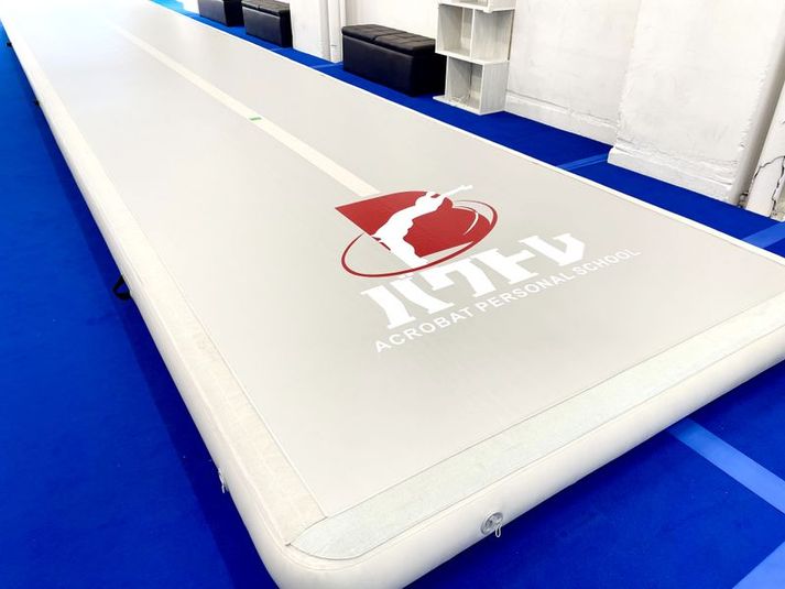 アクロバット練習にぴったりな体操教室のレンタルスタジオ - パーソナルジム