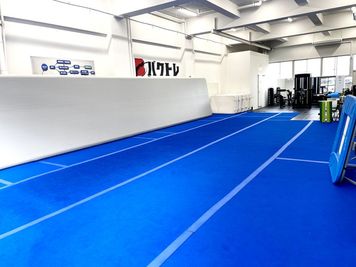 体操教室のレンタルスタジオ/24H利用可 アクロバット練習にぴったりな体操教室のレンタルスタジオの室内の写真