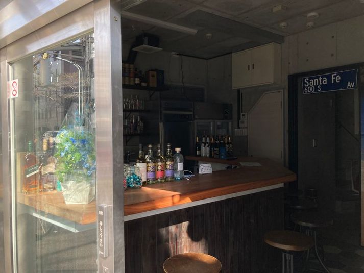 レンタルスペース「GOLDRUSH」 BAR バー フロア貸切り 撮影レンタルスペースの室内の写真