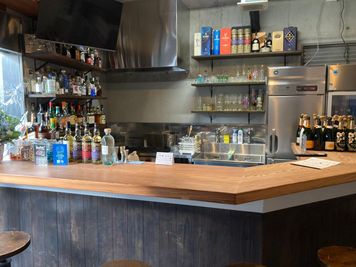 レンタルスペース「GOLDRUSH」 BAR バー フロア貸切り 撮影レンタルスペースの室内の写真