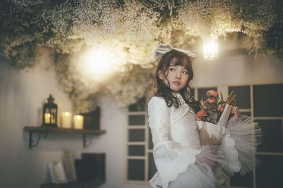 昼でも夜でも最高の一枚が撮れます - studio owl（スタジオオウル）浅草橋店｜撮影スタジオ かすみ草とドライフラワーに囲まれた本格的デザイナーズ撮影スタジオの室内の写真