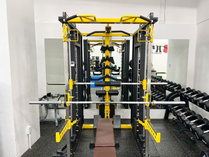 ハイクオリティなレンタルジム/24H利用可 - パーソナルジム