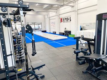 体操教室のレンタルスタジオ/24H利用可 ハイクオリティなレンタルジム/24H利用可の室内の写真