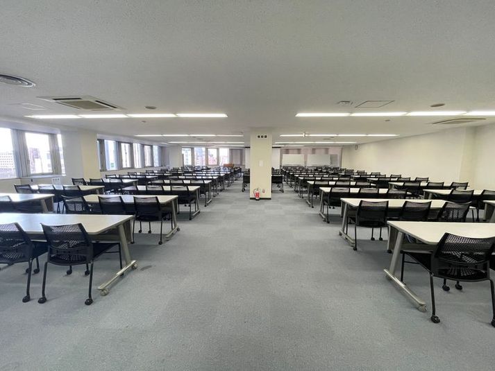 8A会議室 - 貸し会議室KUWAYAMA