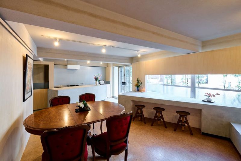 アイスグレーのキッチンが美しい和モダンのレンタルスペース - Micché鞍馬口