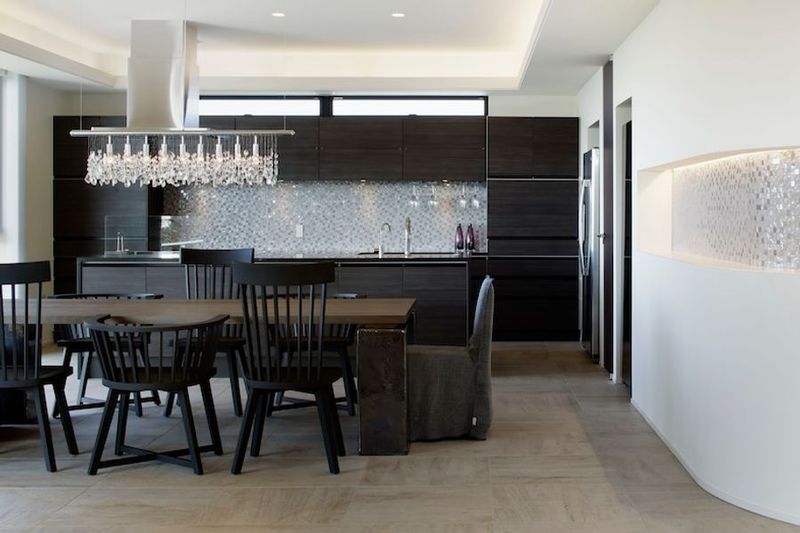 VILLA WITH FIREPLACE IN KAMAKURA - 鎌倉山別邸