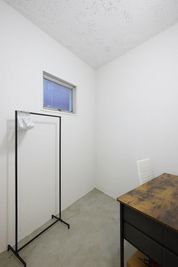 Share-no-wa Studio　JR大塚駅前店 Share-no-wa Studio（シェアノワ）JR大塚駅前店の室内の写真