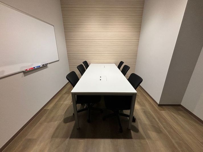 6名会議室（RoomB） - いいオフィス蒲田