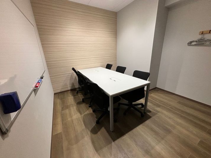 6名会議室（RoomB） - いいオフィス蒲田