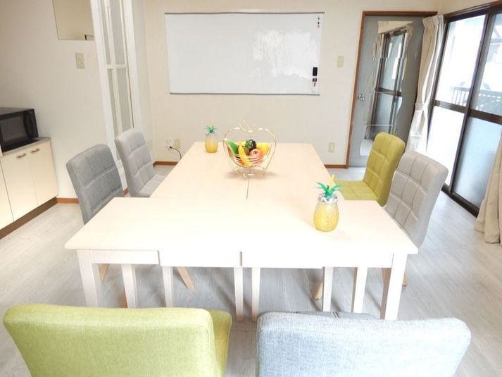 多目的スペース - ＜フルーツ会議室 大分駅前＞