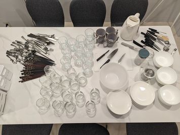 15~30人分の食器類と調理器具 - rental lounge御茶ノ水の設備の写真