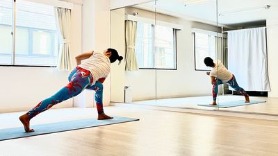 ヨガやダンスのグループレッスンに多数ご利用いただいています。 - SOLARI Rental Studio 日本橋 SOLARI レンタルスタジオ 日本橋の室内の写真