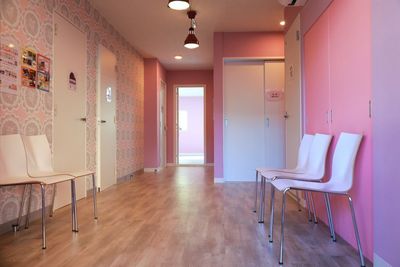 待合スペース - ドリームスタジオ西大島 西大島スタジオD　ドラム練習用スタジオの室内の写真