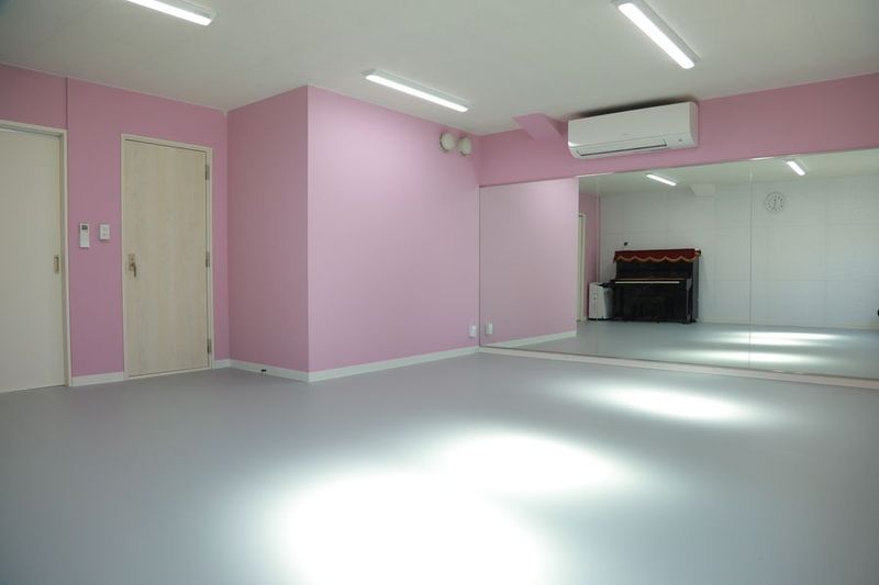 西大島スタジオA　バレエバー・リノリウム・鏡のあるスタジオ - ドリームスタジオ西大島